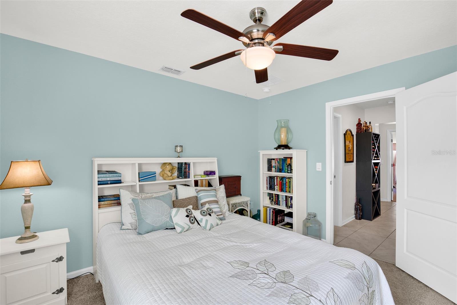 Image 36 of 57 For 56 Oakleaf Way