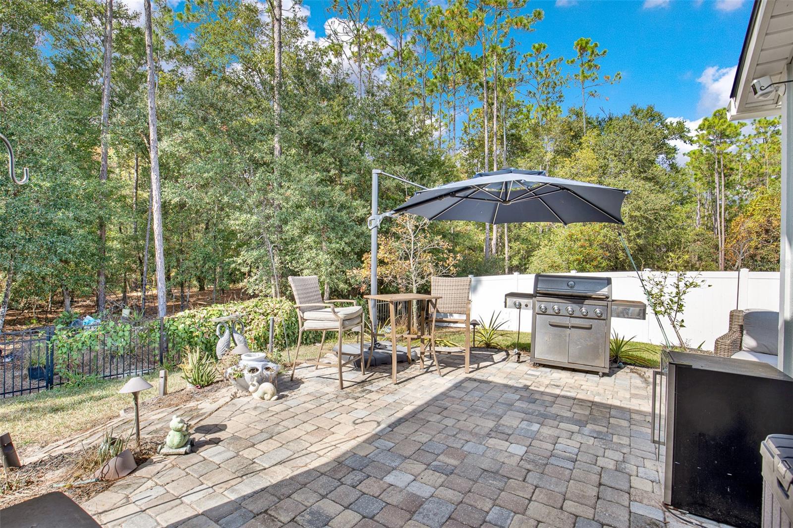 Image 41 of 57 For 56 Oakleaf Way