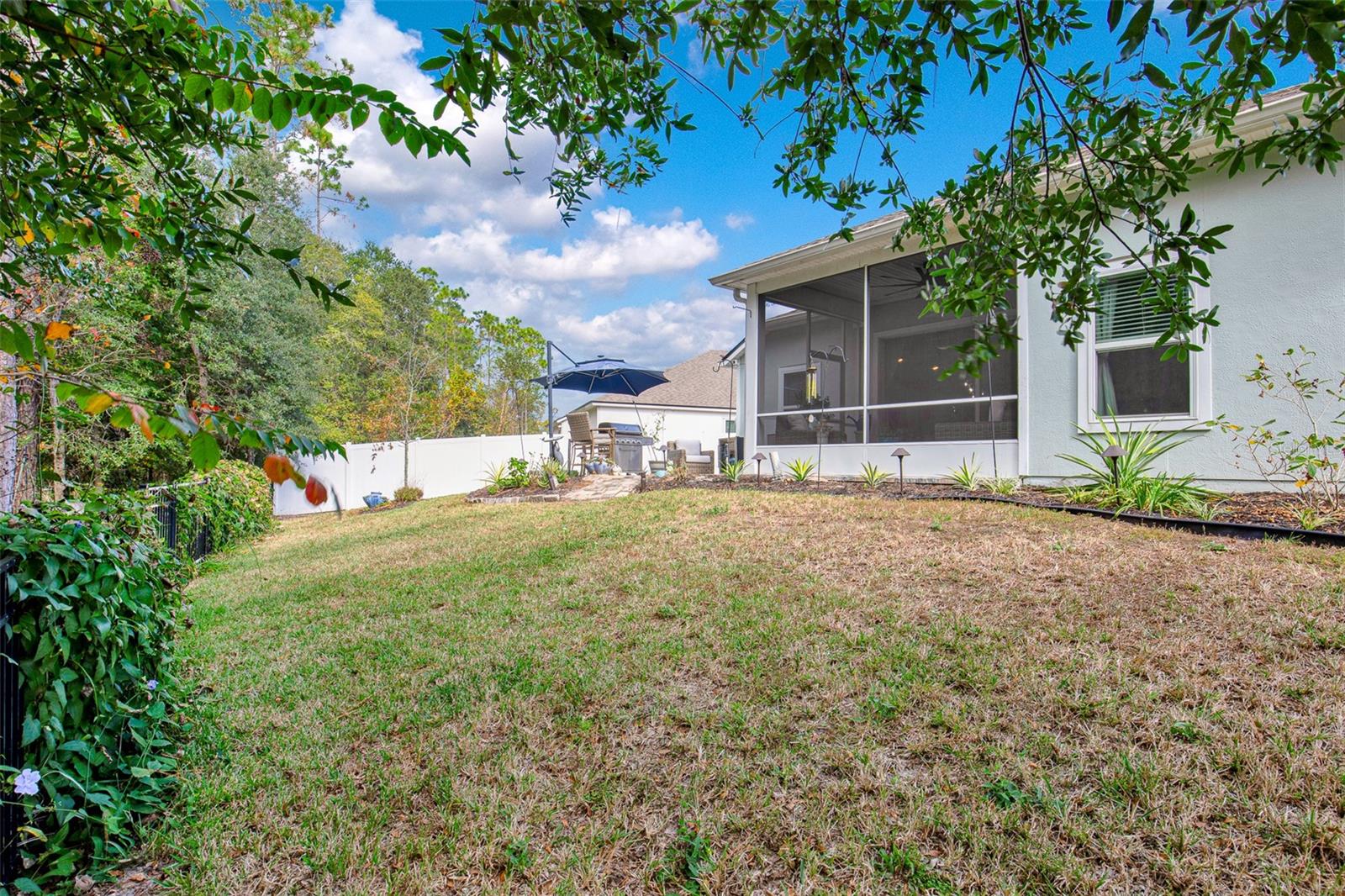 Image 46 of 57 For 56 Oakleaf Way