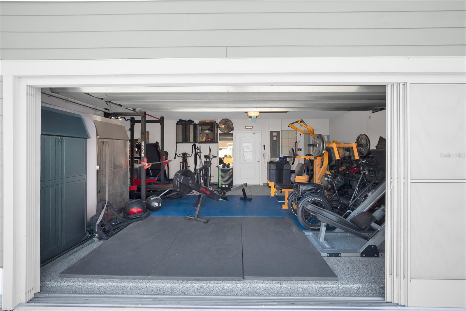 Image 47 of 57 For 56 Oakleaf Way