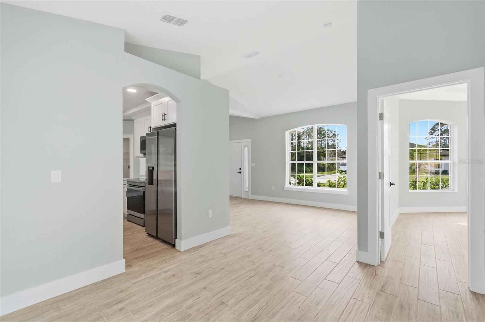 Image 11 of 78 For 7 Ripton Place