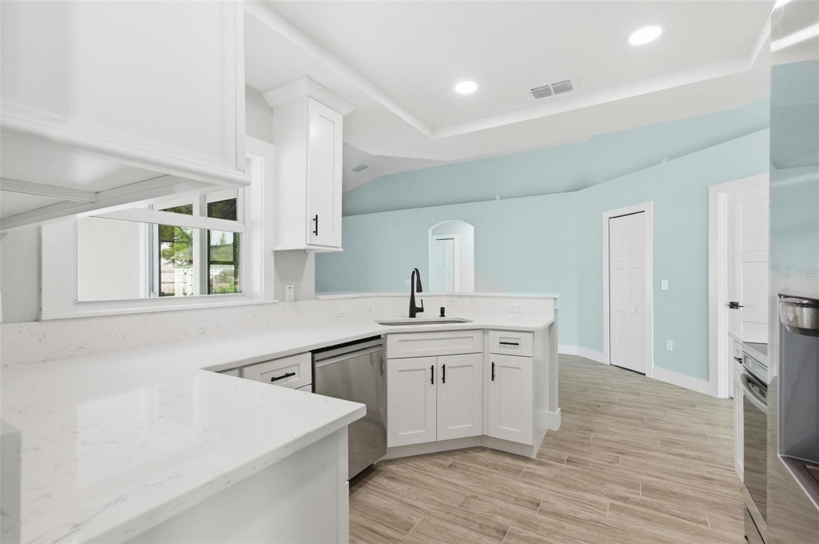 Image 24 of 78 For 7 Ripton Place