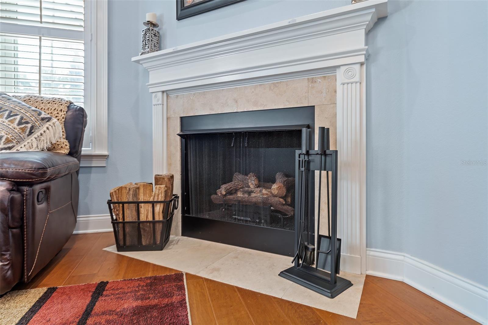 Image 25 of 92 For 2 Humming Bird Circle