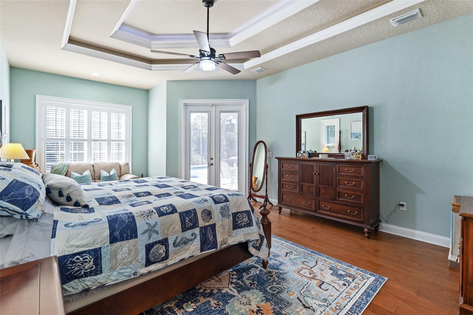 Image 30 of 92 For 2 Humming Bird Circle