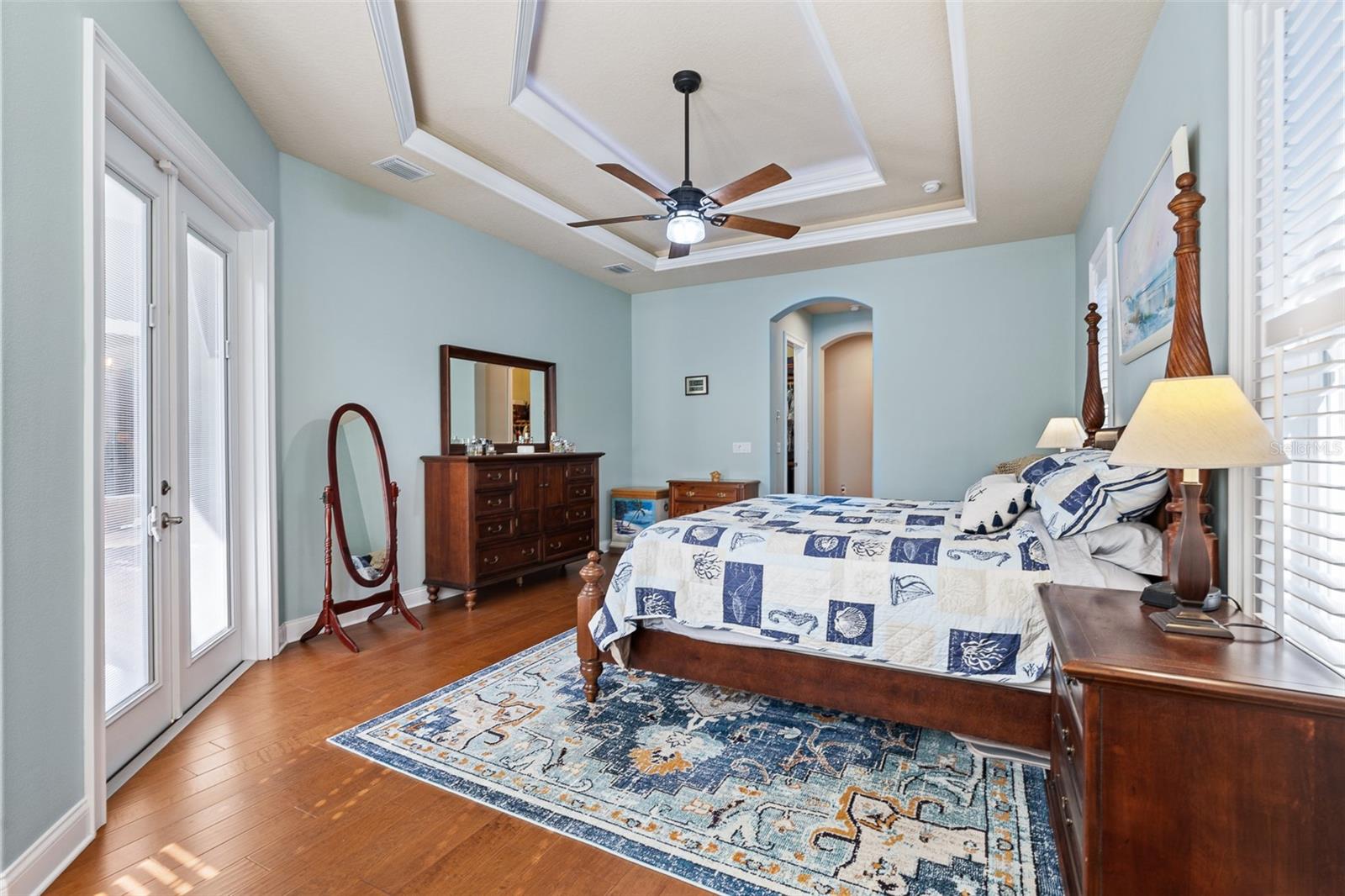 Image 33 of 92 For 2 Humming Bird Circle