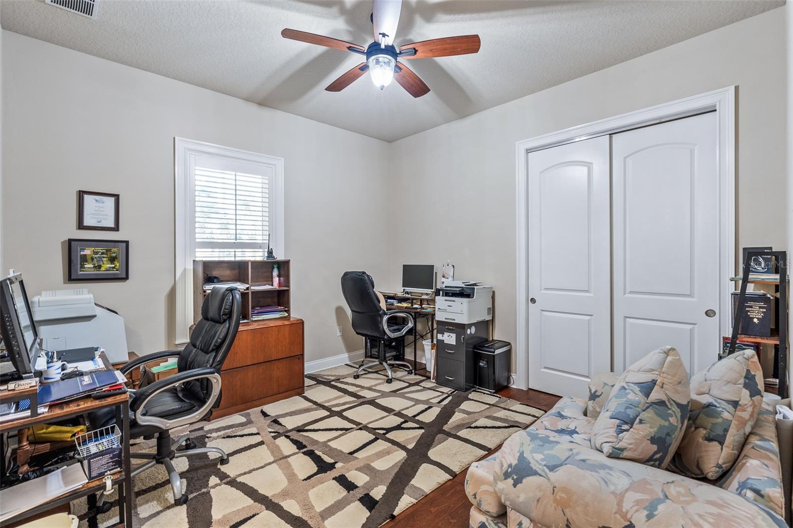 Image 42 of 92 For 2 Humming Bird Circle