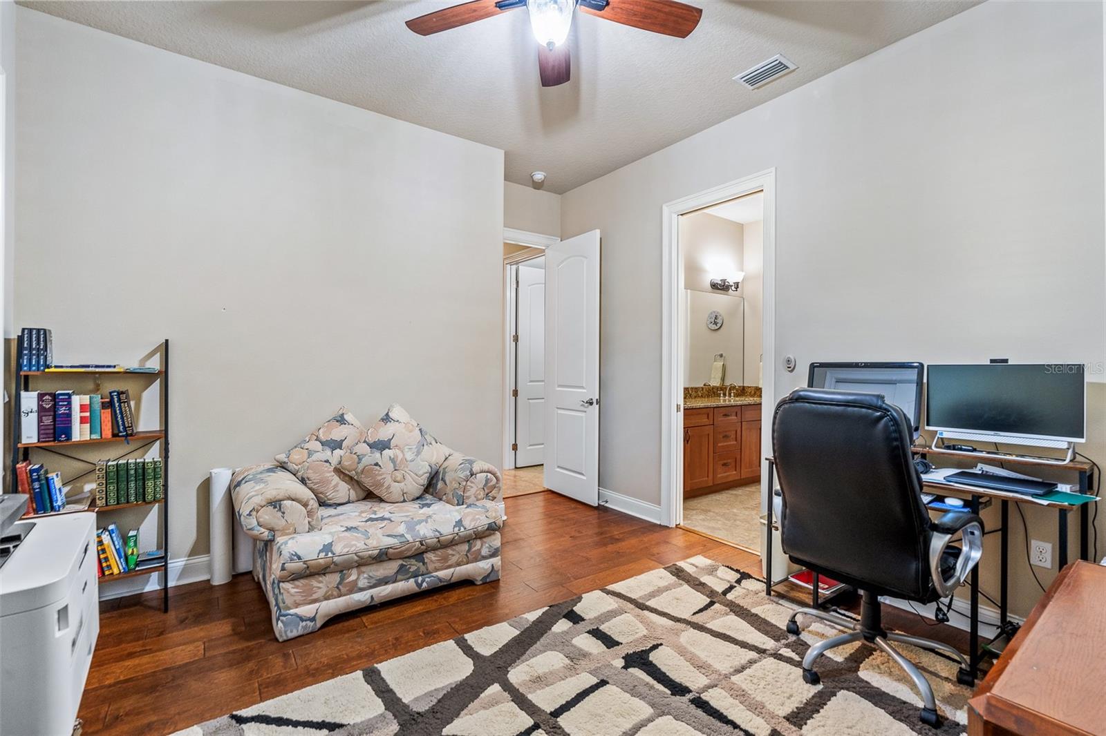 Image 43 of 92 For 2 Humming Bird Circle