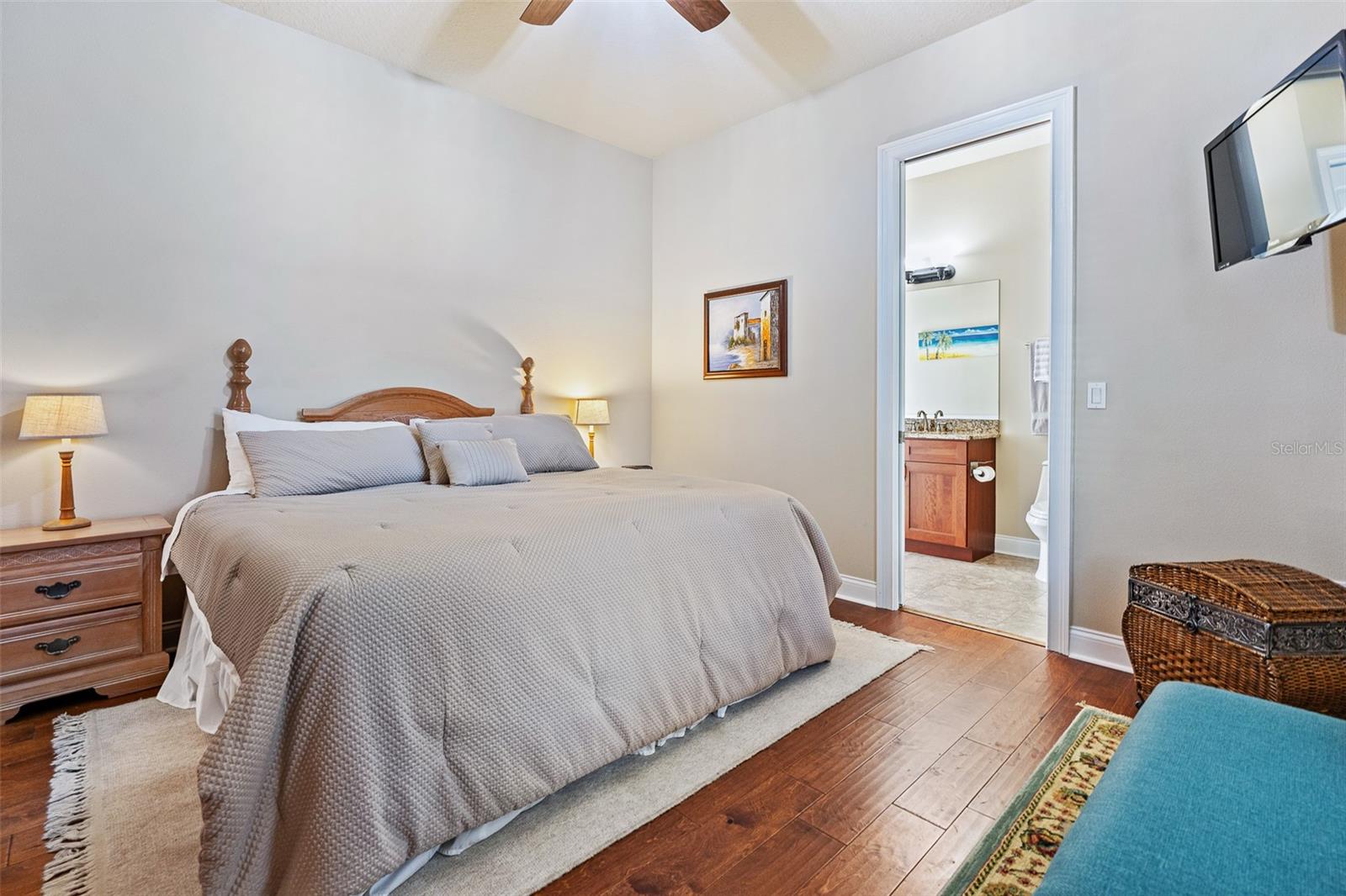 Image 53 of 92 For 2 Humming Bird Circle