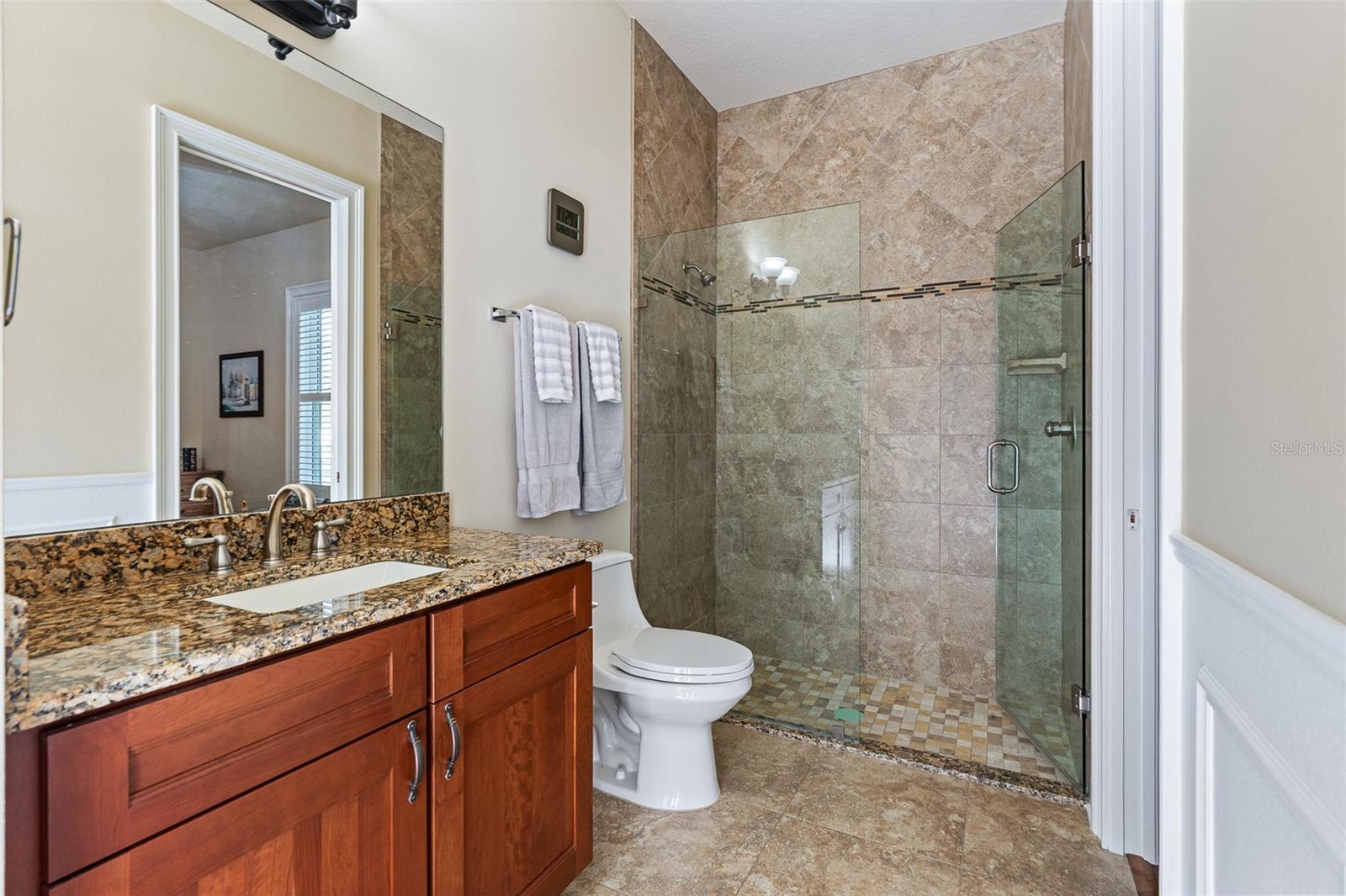 Image 55 of 92 For 2 Humming Bird Circle