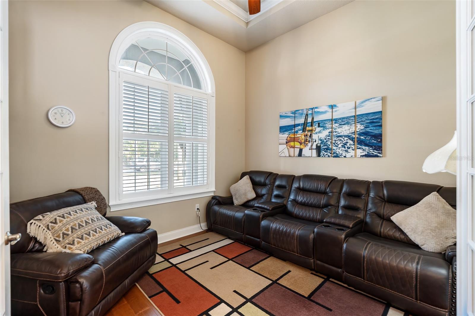 Image 57 of 92 For 2 Humming Bird Circle