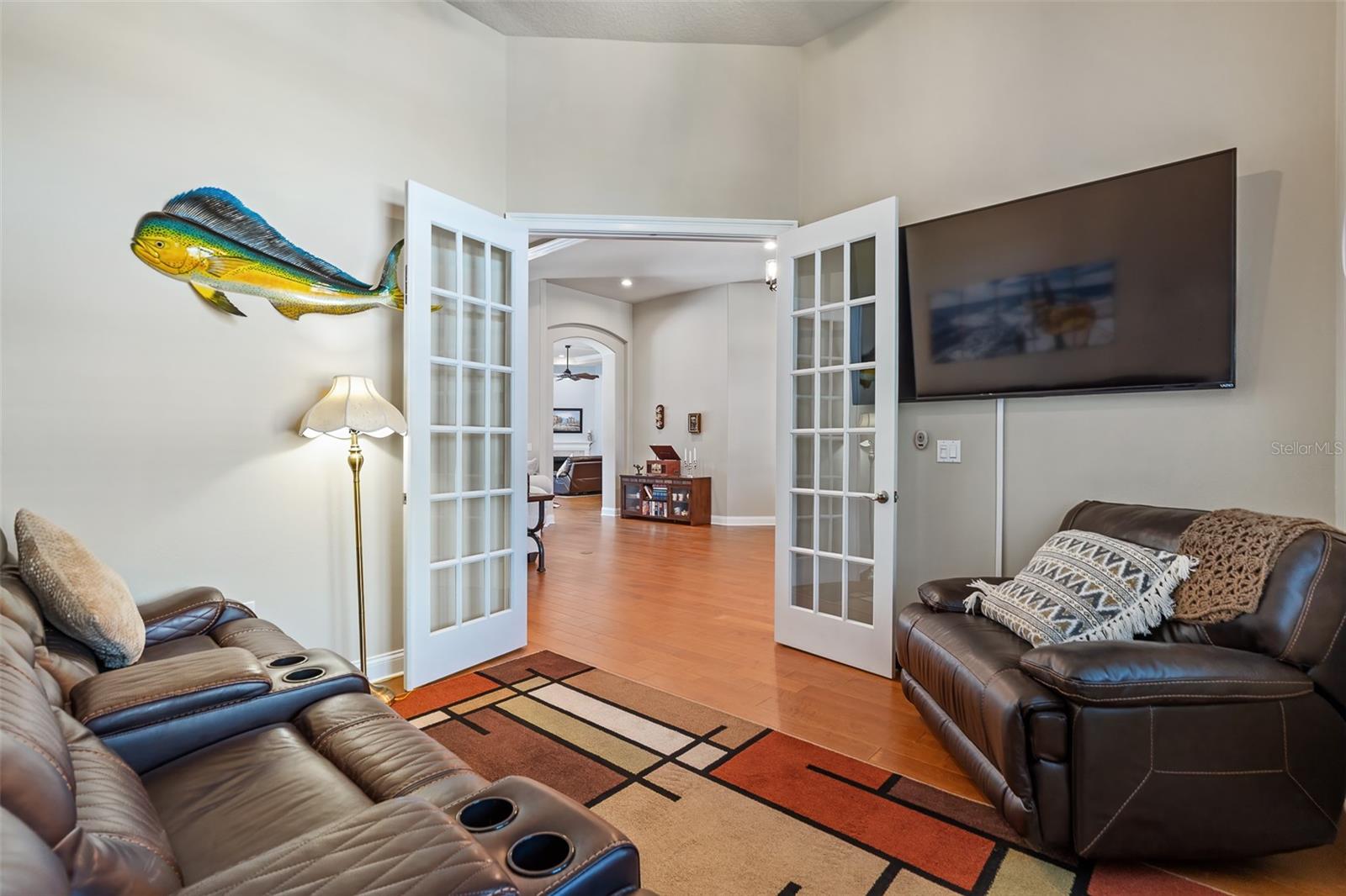 Image 58 of 92 For 2 Humming Bird Circle