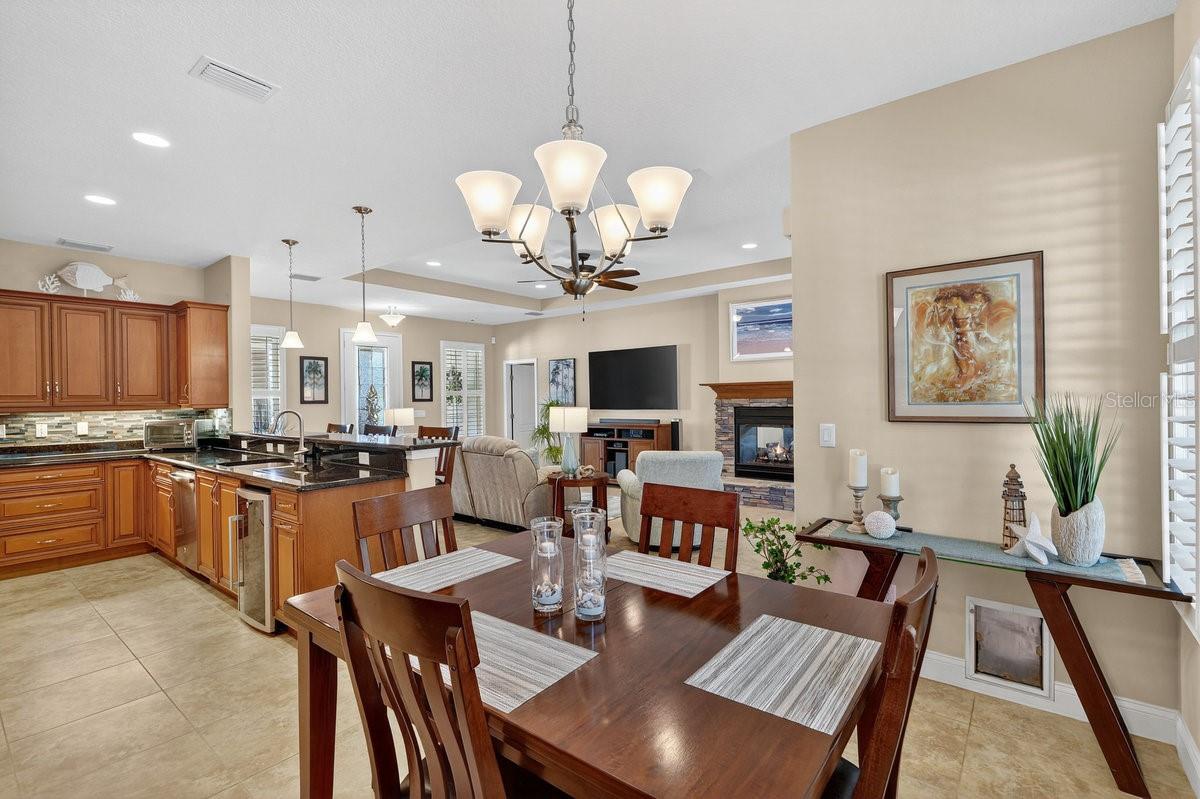 Image 17 of 64 For 384 Leoni Street