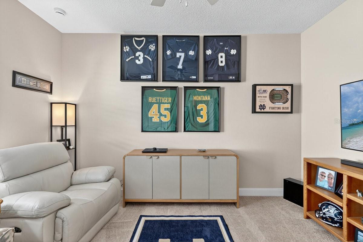 Image 28 of 64 For 384 Leoni Street