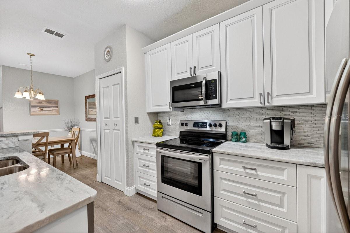 Image 11 of 46 For 830 Airport Road 701