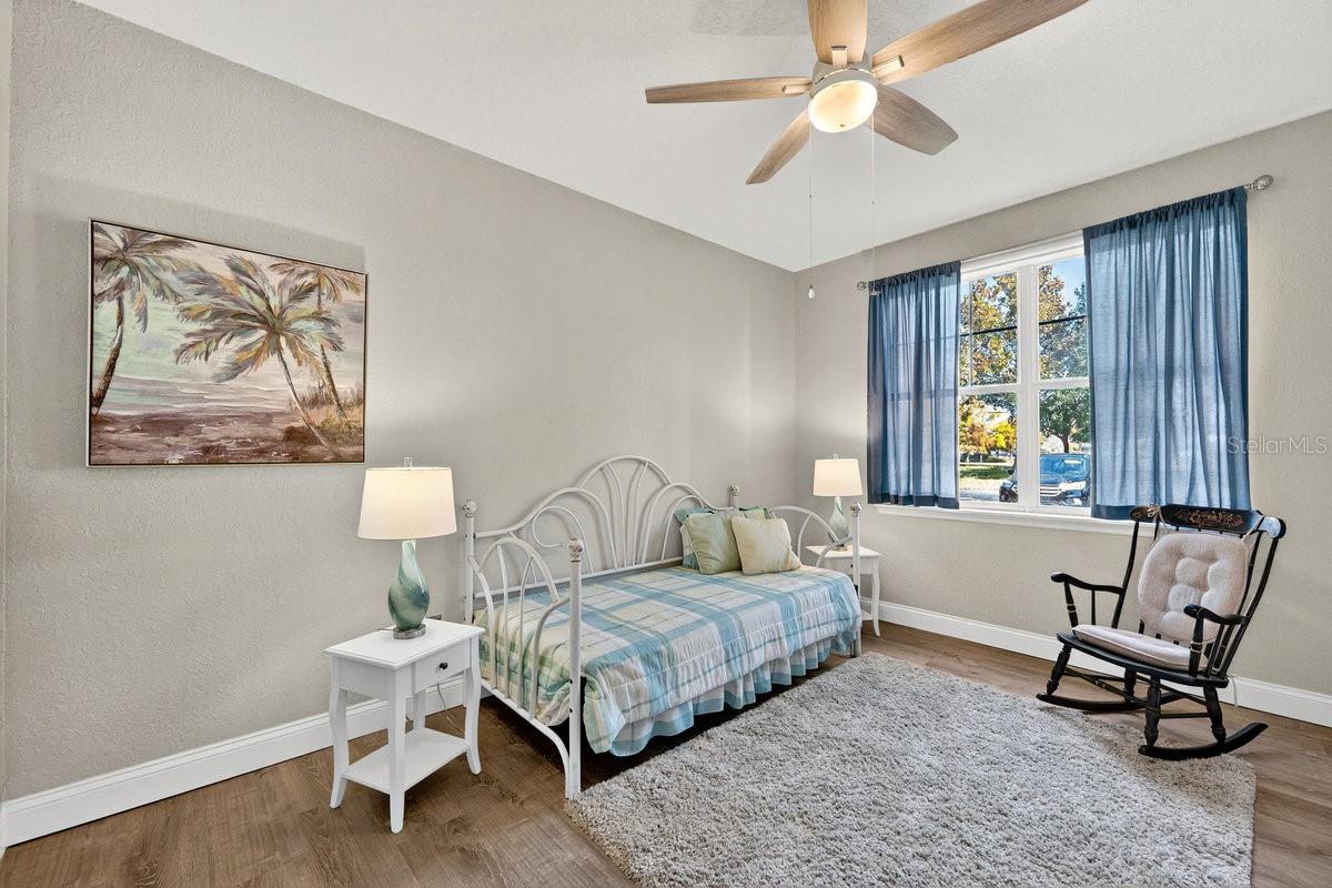 Image 22 of 46 For 830 Airport Road 701