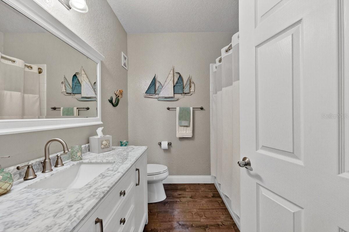 Image 24 of 46 For 830 Airport Road 701