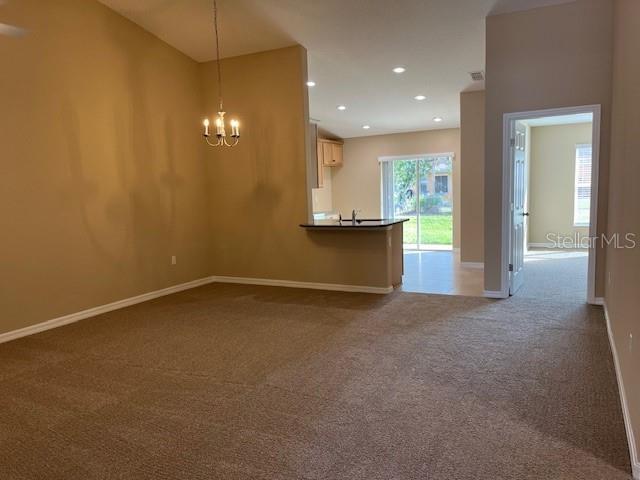 Image 3 of 14 For 52 Wellwood Lane