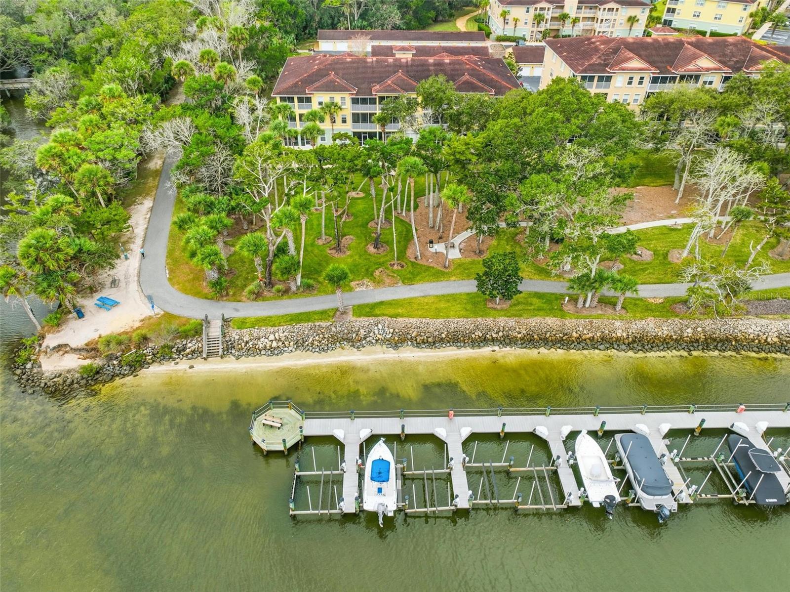 Image 49 of 52 For 100 Canopy Walk Lane 133