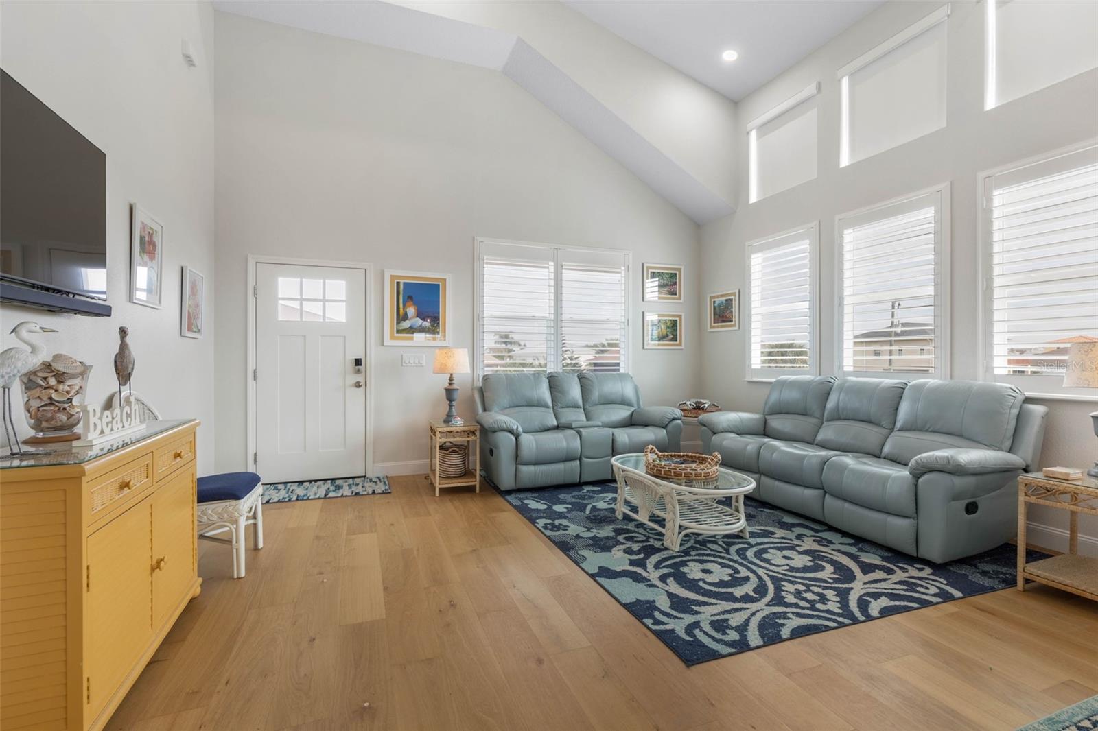 Image 7 of 58 For 12 Moody Drive