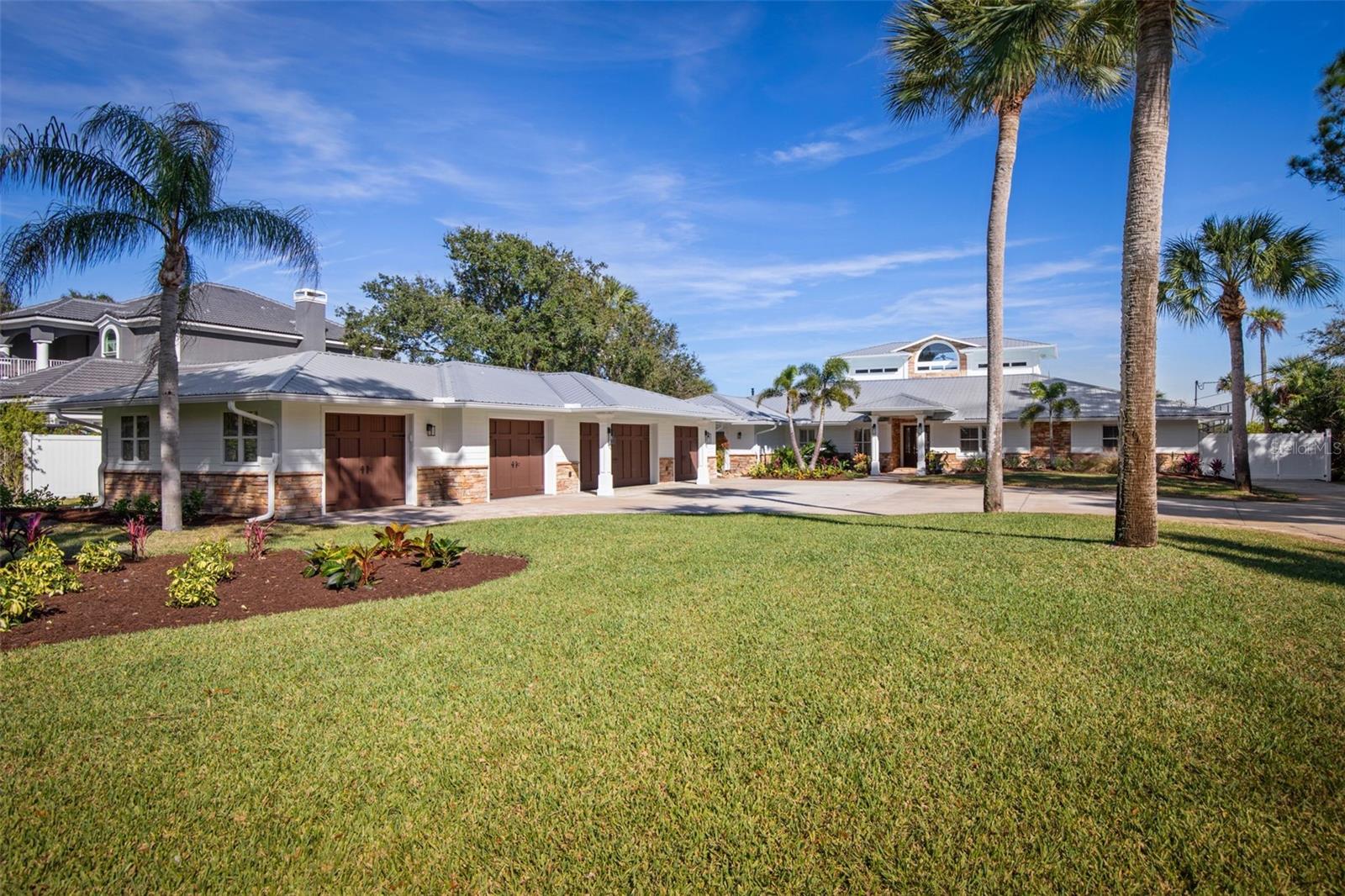 Image 16 of 99 For 1640 Lambert Avenue