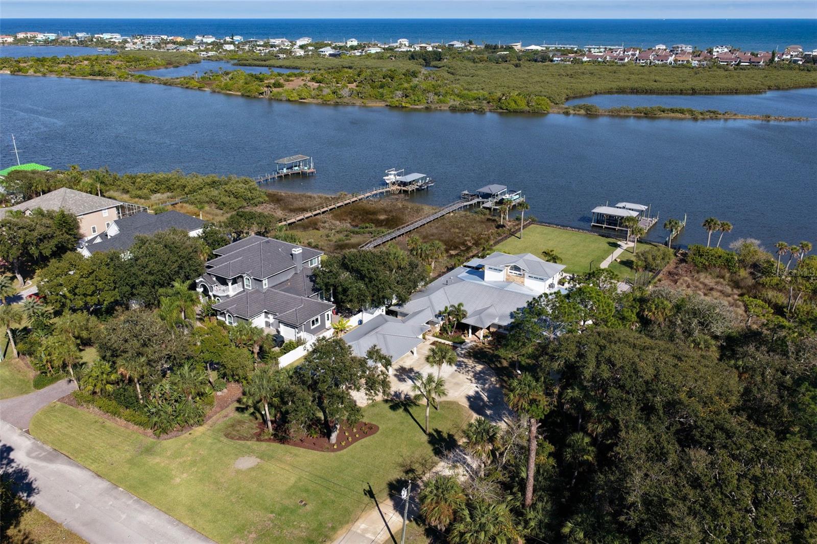 Image 2 of 99 For 1640 Lambert Avenue