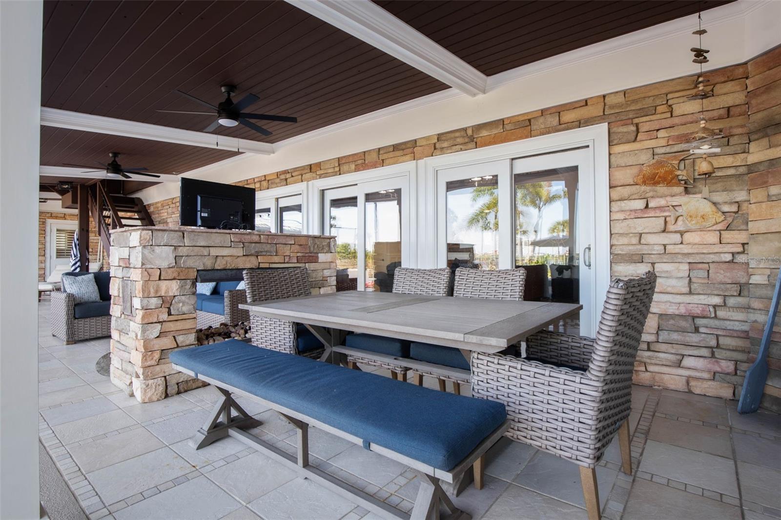 Image 44 of 99 For 1640 Lambert Avenue