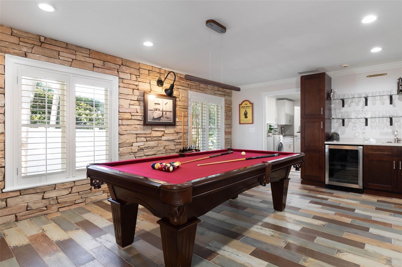 Image 47 of 99 For 1640 Lambert Avenue