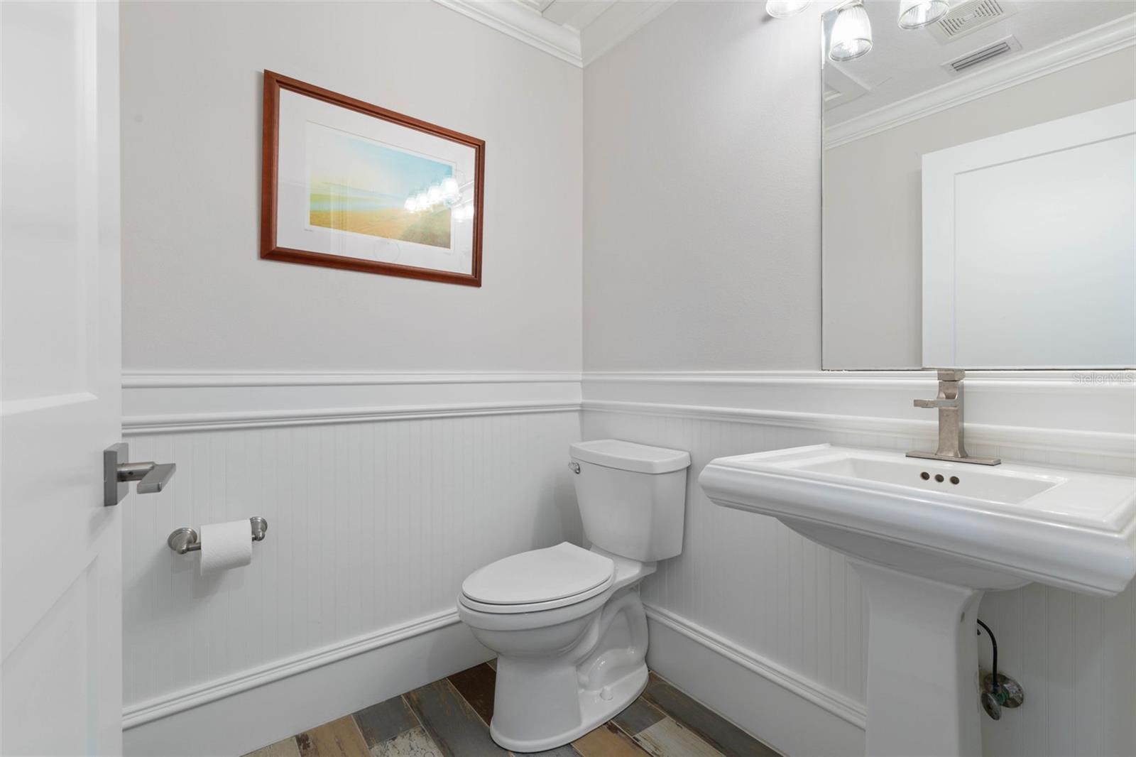 Image 50 of 99 For 1640 Lambert Avenue