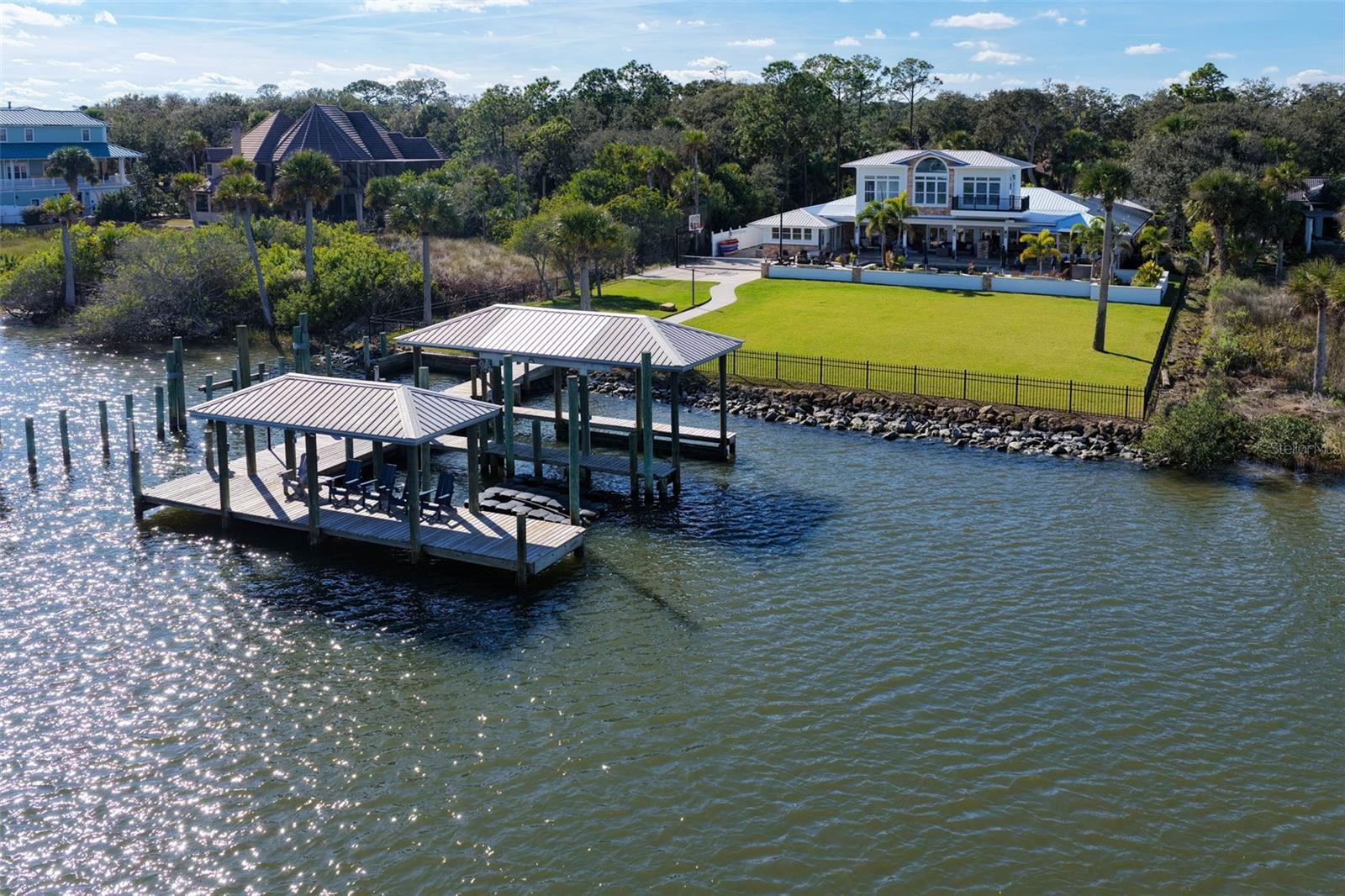 Image 95 of 99 For 1640 Lambert Avenue