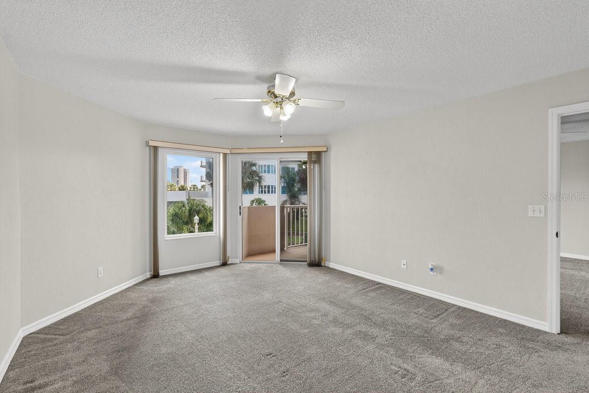 Image 19 of 53 For 3 Oceans West Boulevard 2c3