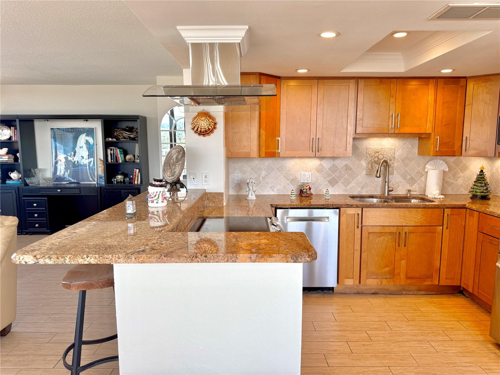 Image 10 of 46 For 3580 Ocean Shore Boulevard 502