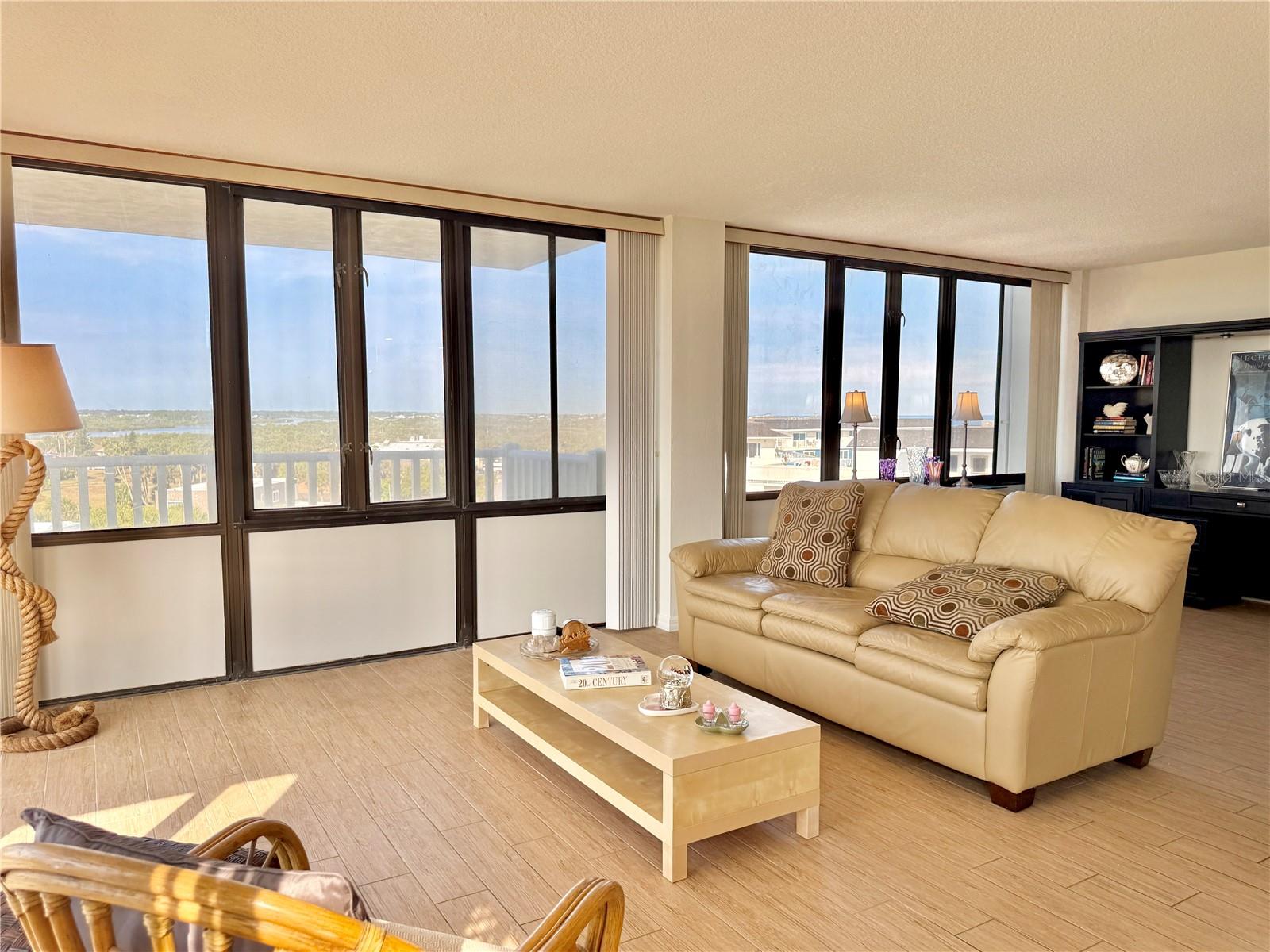 Image 18 of 46 For 3580 Ocean Shore Boulevard 502