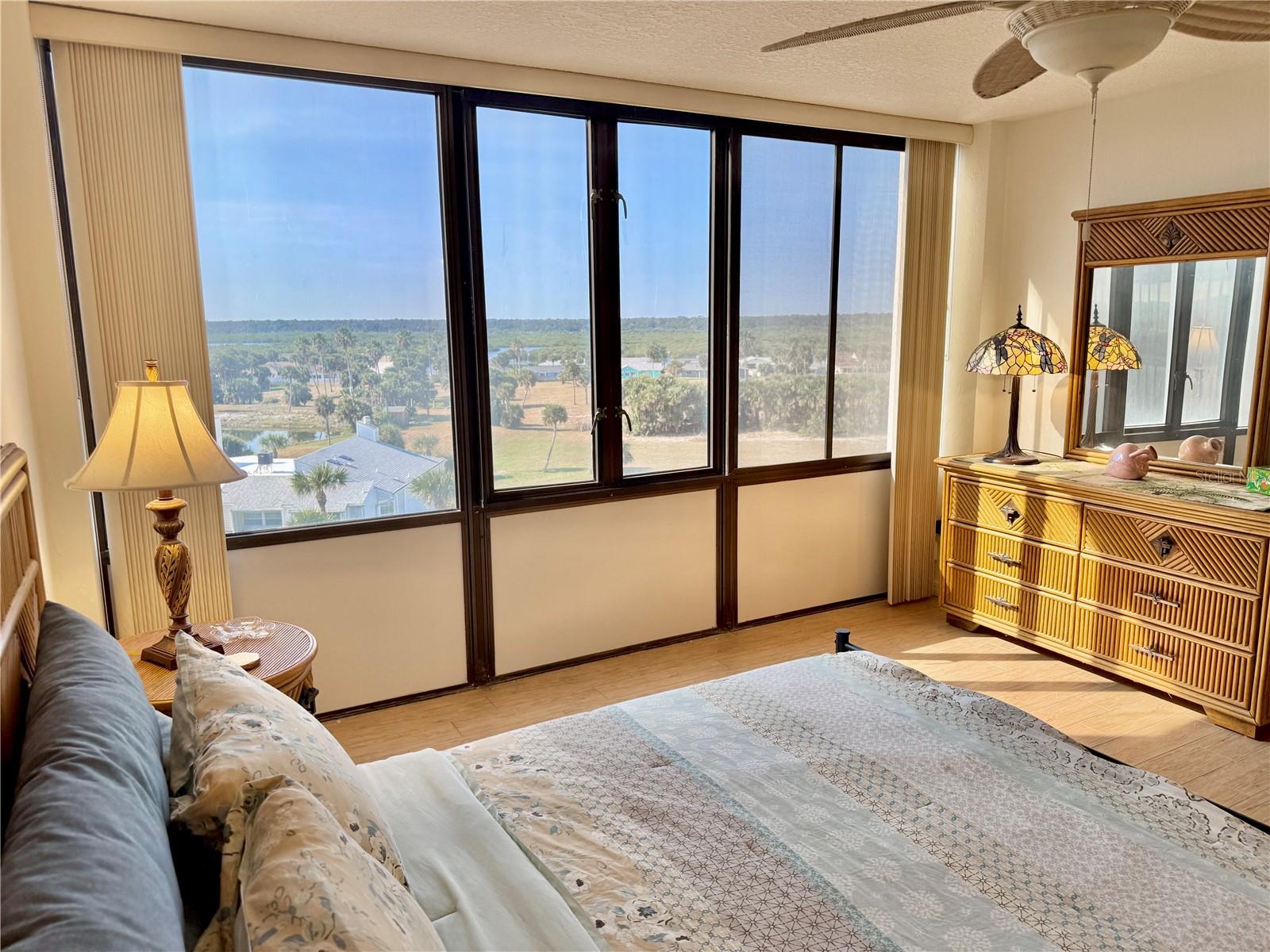 Image 25 of 46 For 3580 Ocean Shore Boulevard 502