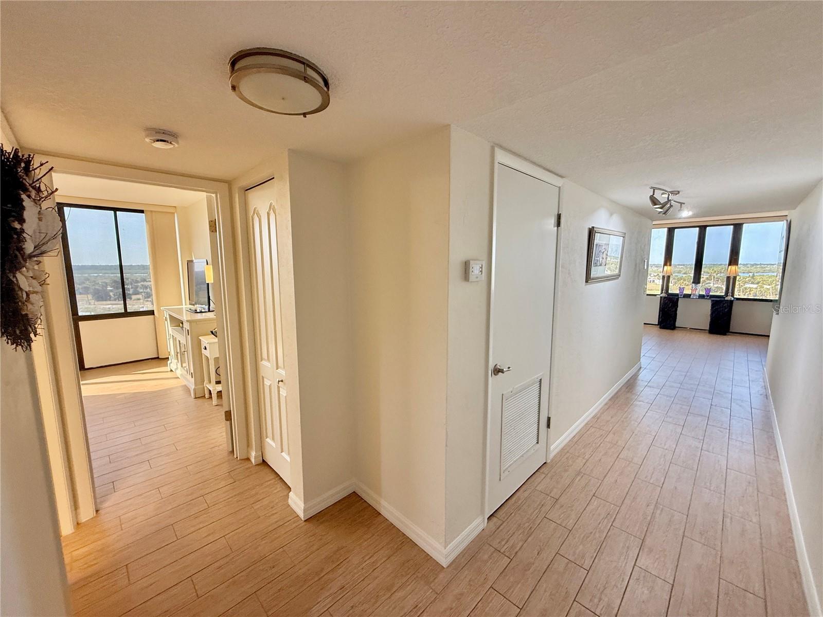 Image 34 of 46 For 3580 Ocean Shore Boulevard 502