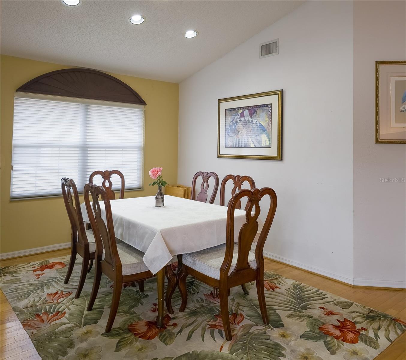 Image 16 of 24 For 19 San Rafael Court