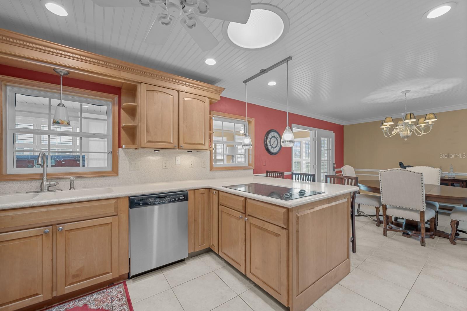 Image 11 of 57 For 53 Sea Vista Drive