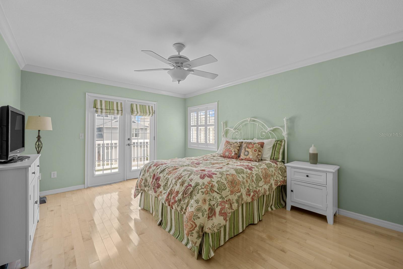 Image 33 of 57 For 53 Sea Vista Drive