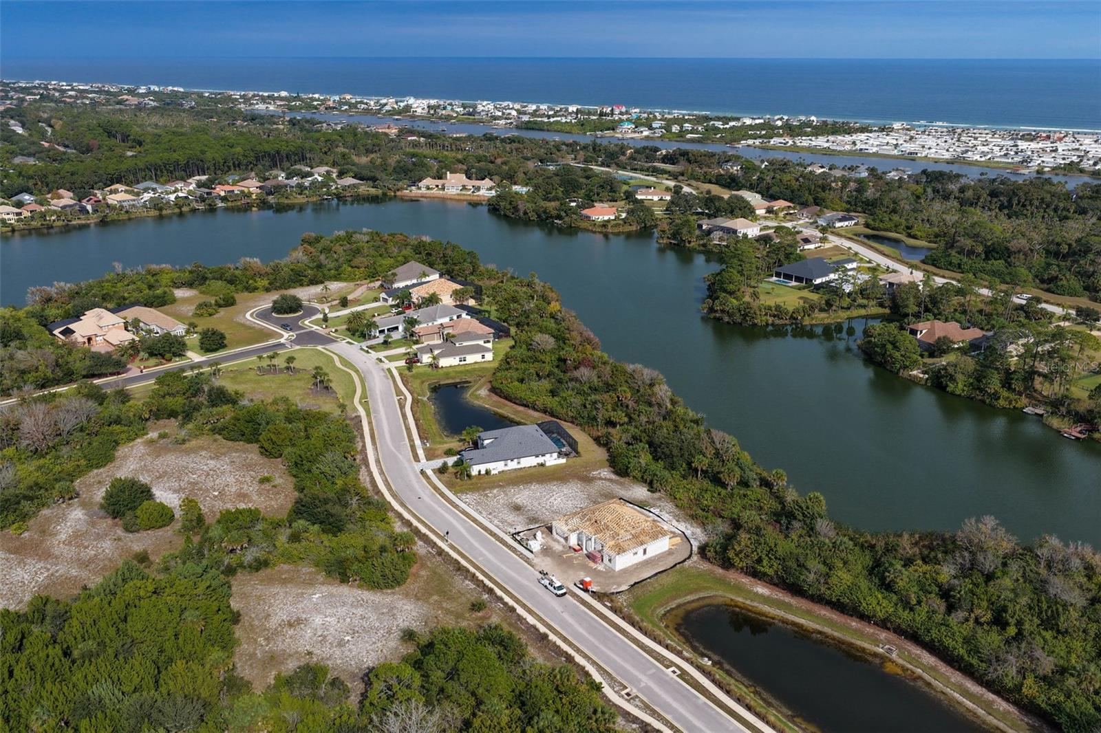 Image 12 of 31 For 128 Lakewalk Drive