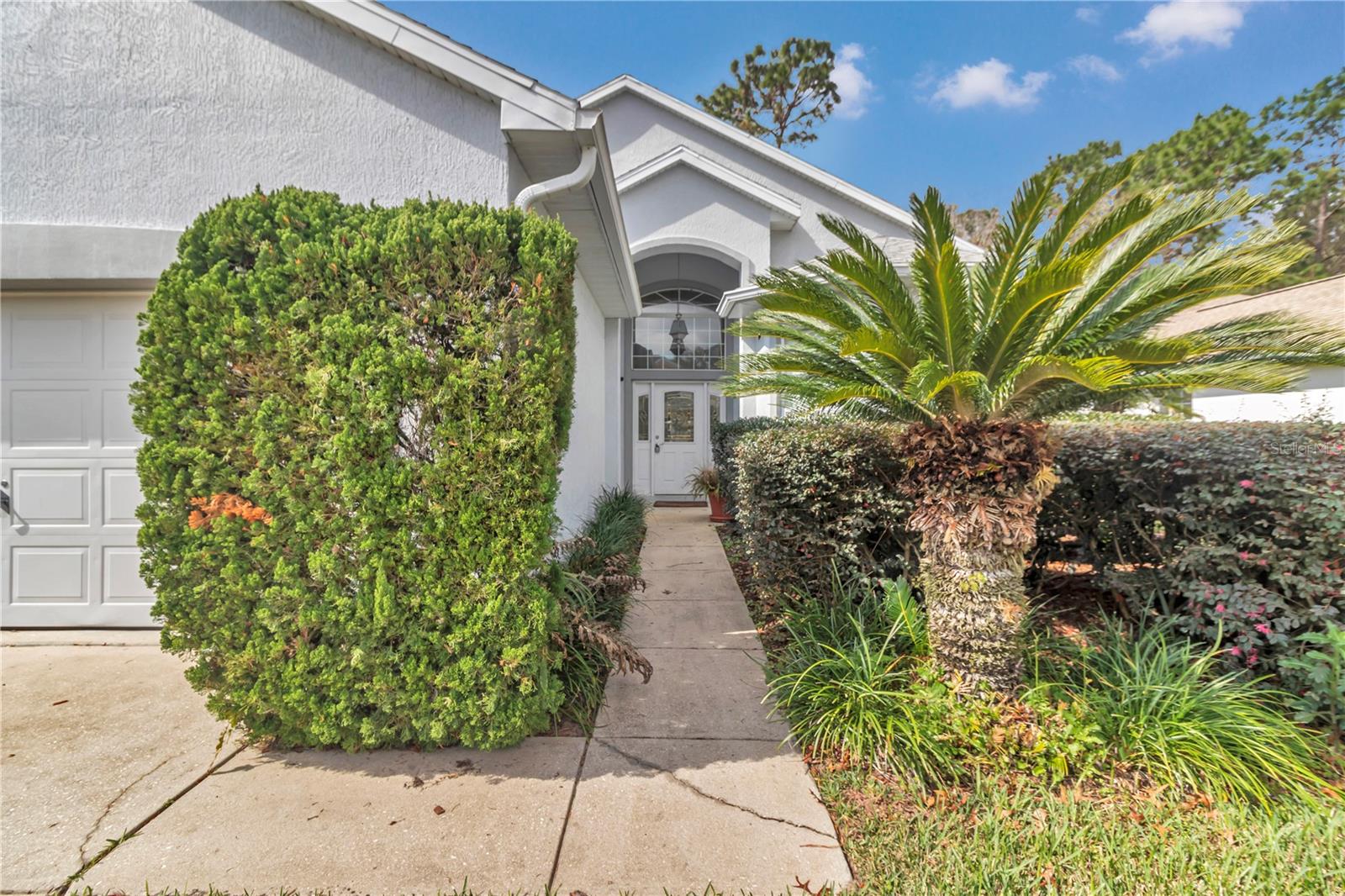 Image 13 of 41 For 11741 72nd Circle