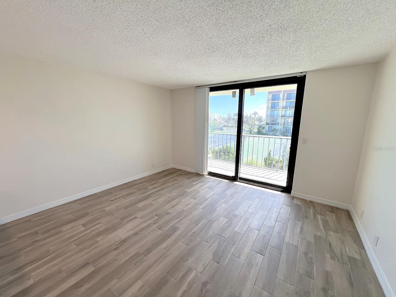 Image 6 of 28 For 1441 Atlantic Avenue 218