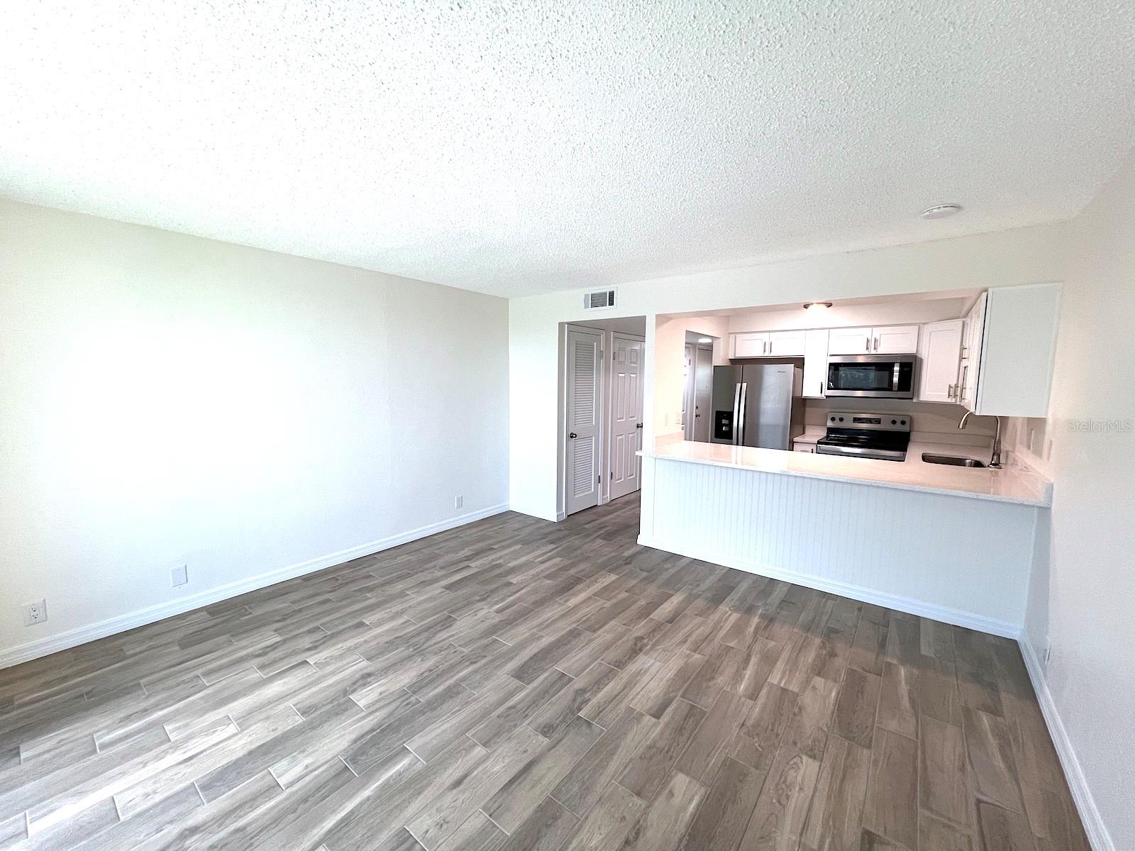 Image 8 of 28 For 1441 Atlantic Avenue 218