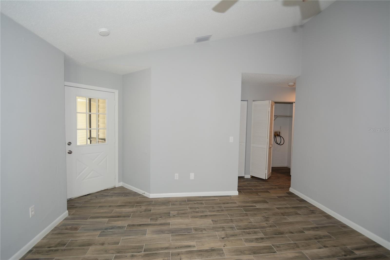 Image 11 of 28 For 107 Brunswick Lane B