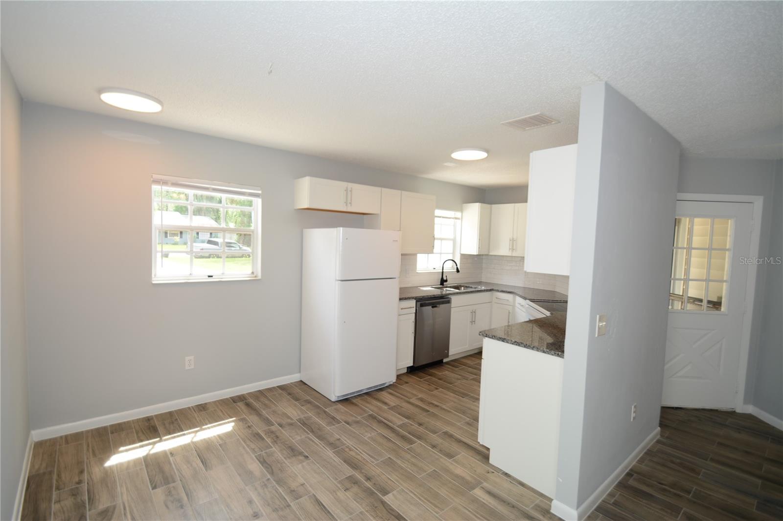 Image 7 of 28 For 107 Brunswick Lane B