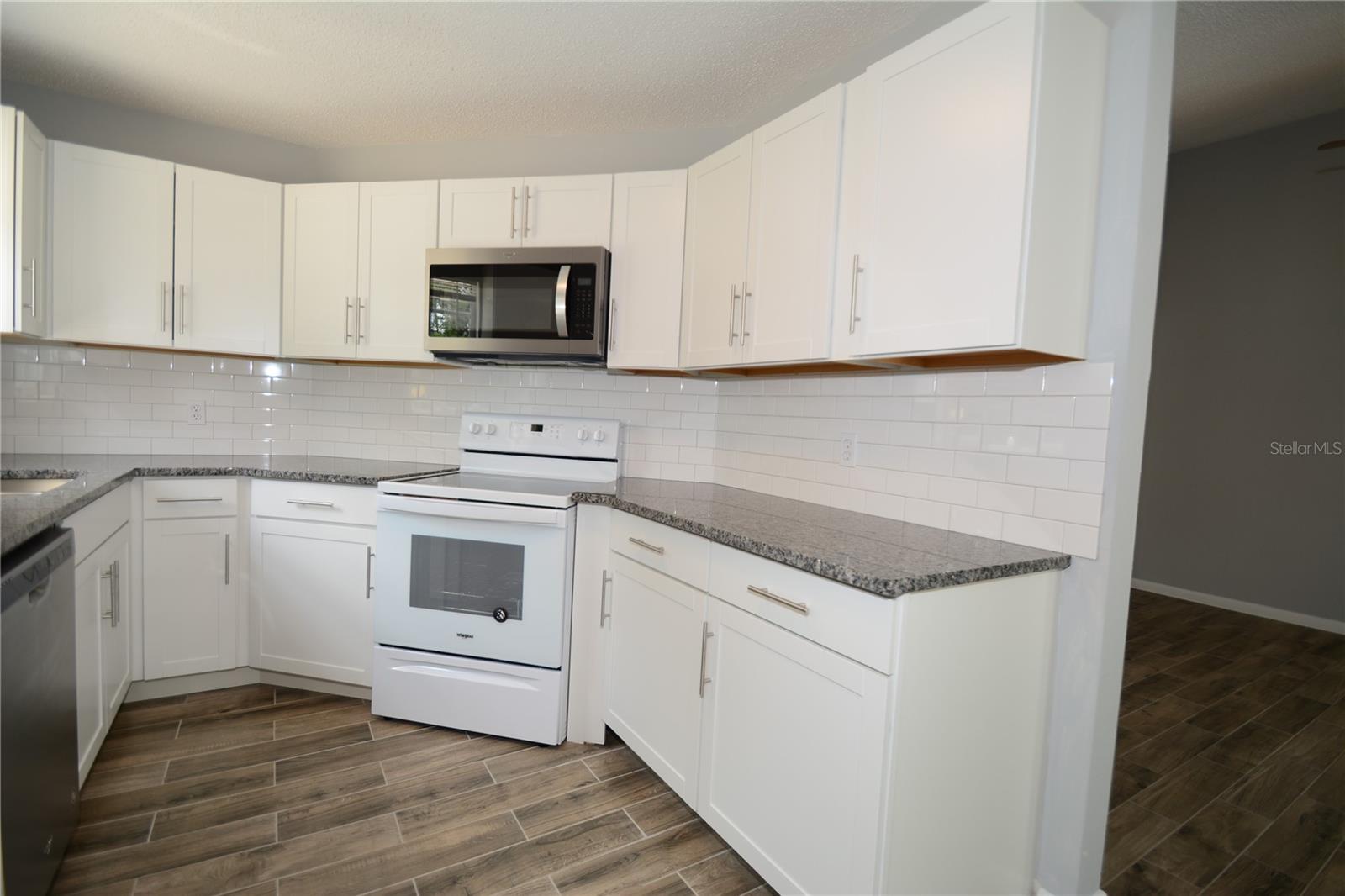 Image 9 of 28 For 107 Brunswick Lane B