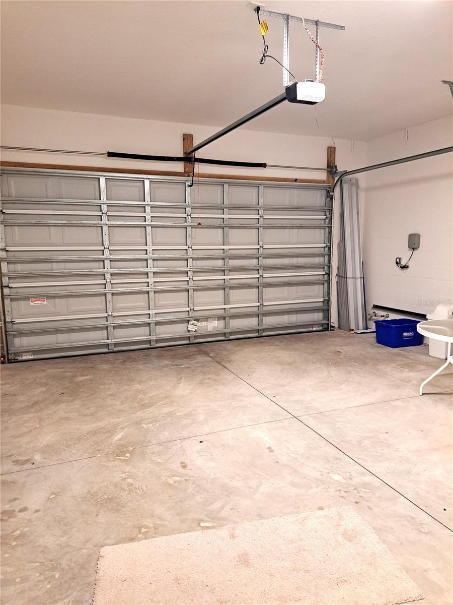 Image 31 of 32 For 6 Parkview Circle