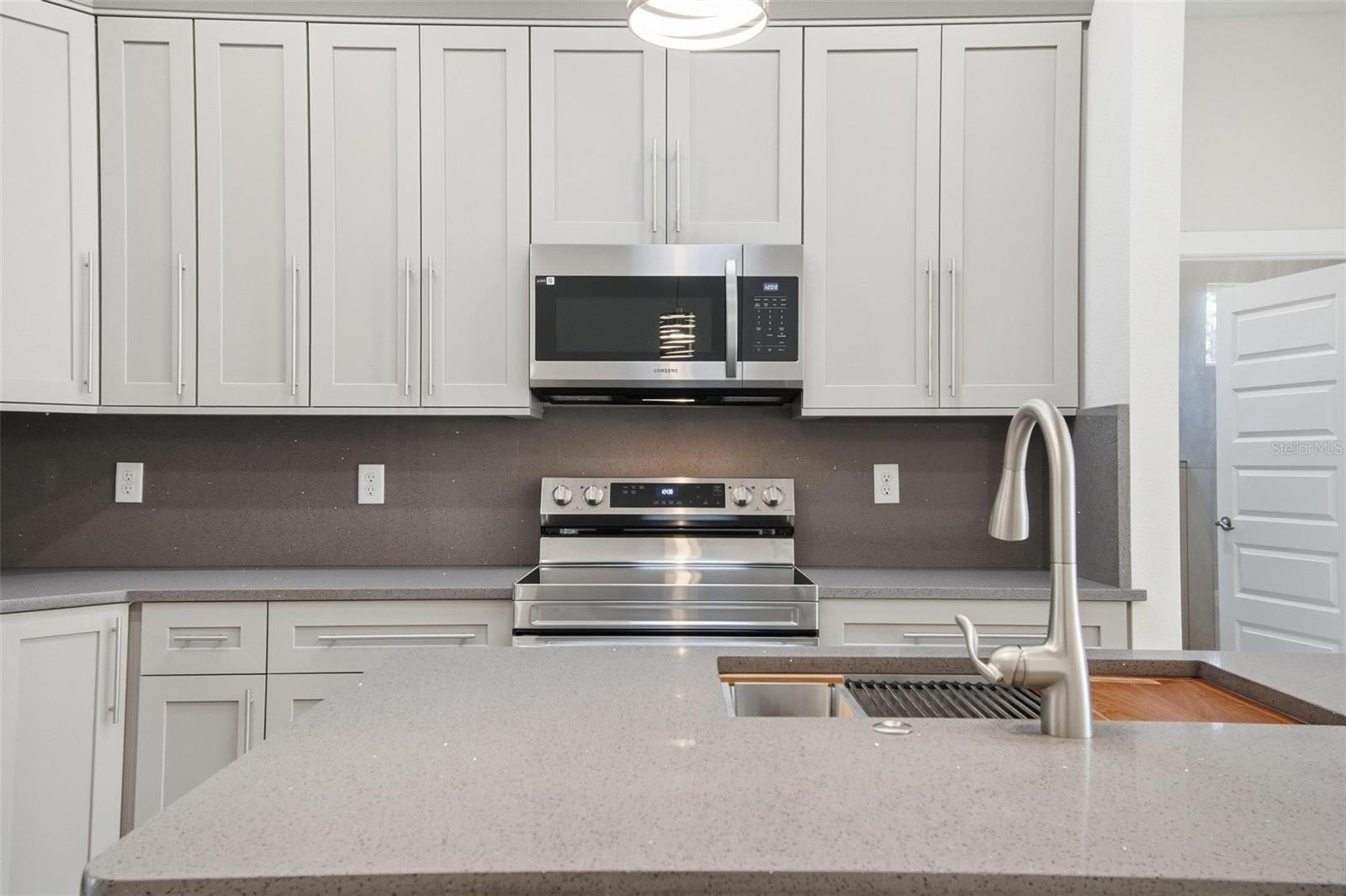 Image 13 of 37 For 59 Louisiana Drive B