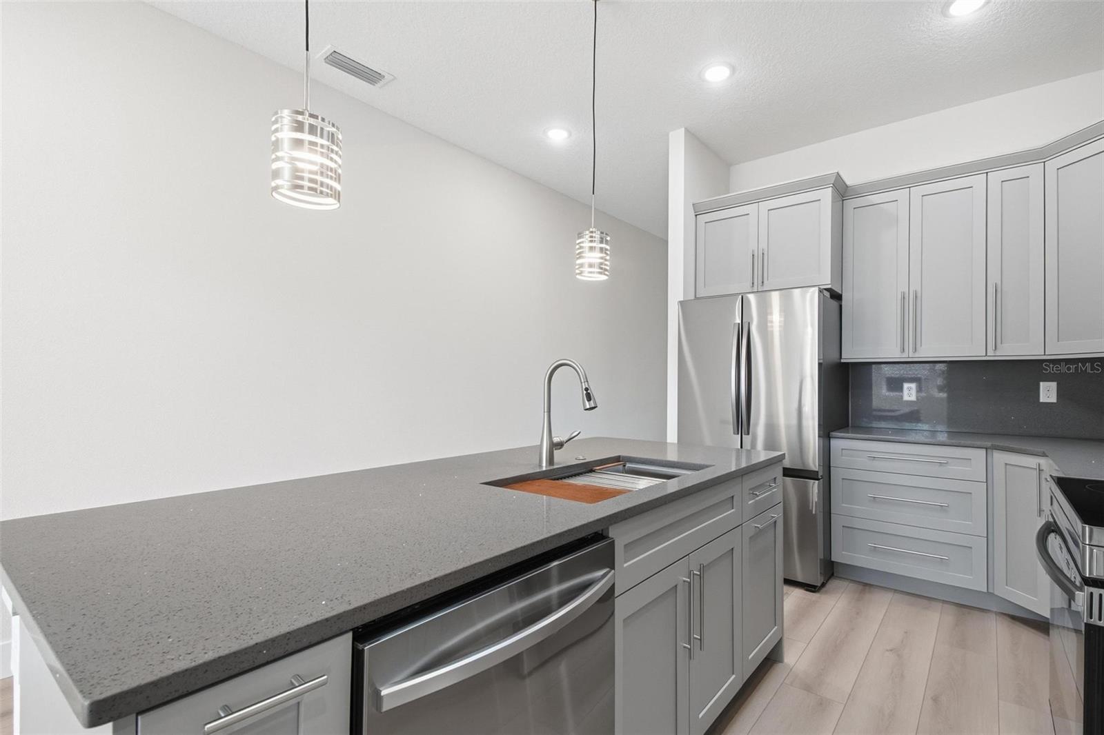 Image 14 of 37 For 59 Louisiana Drive B