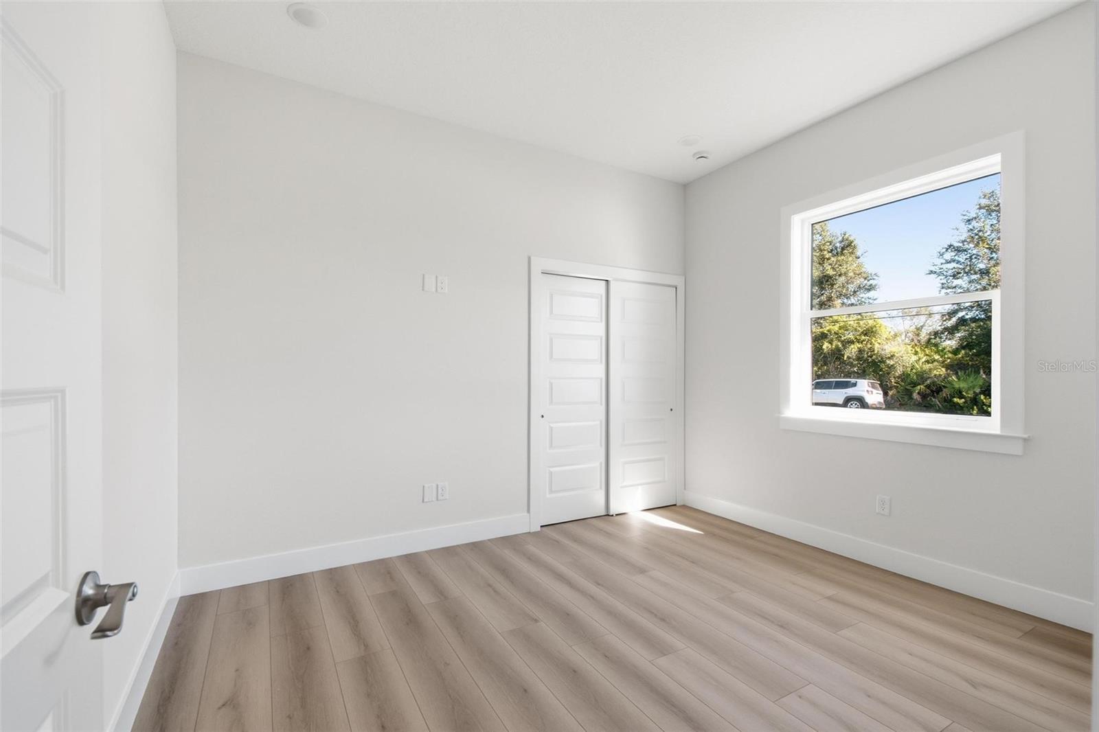 Image 19 of 37 For 59 Louisiana Drive B