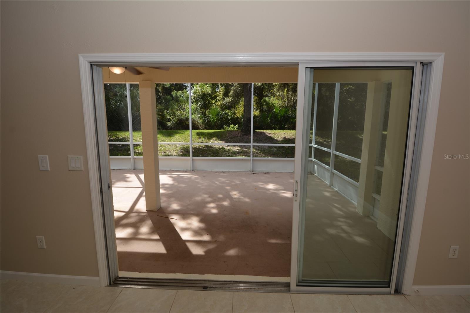 Image 22 of 51 For 56 Shinnecock Drive