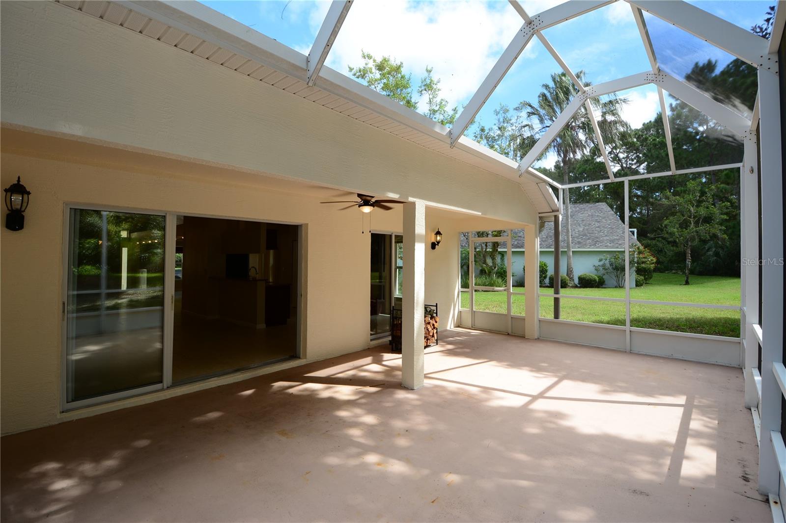 Image 24 of 51 For 56 Shinnecock Drive